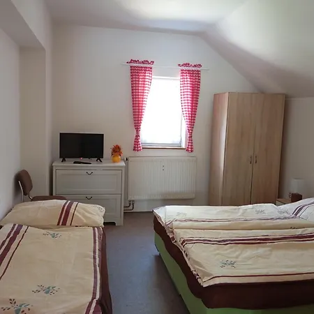 Ve Vejprtech Feriehus *