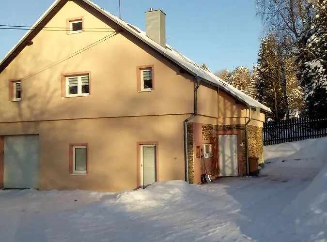 Ve Vejprtech Ferienhaus